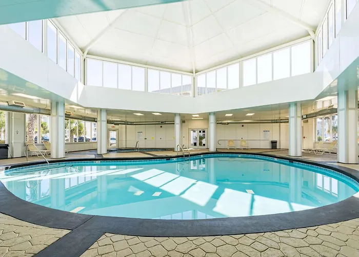 Oceanfront At Plantation East - Shared Pools Hot Tubs Tennis Ac & Wifi Holiday home *