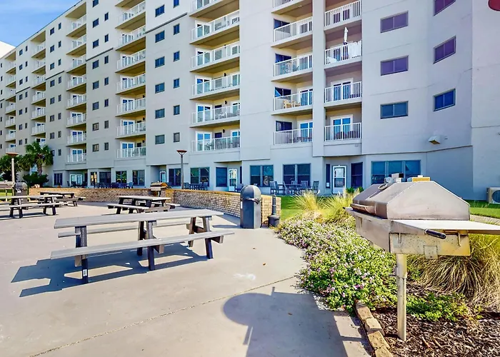 Holiday home Oceanfront At Plantation East - Shared Pools Hot Tubs Tennis Ac & Wifi *