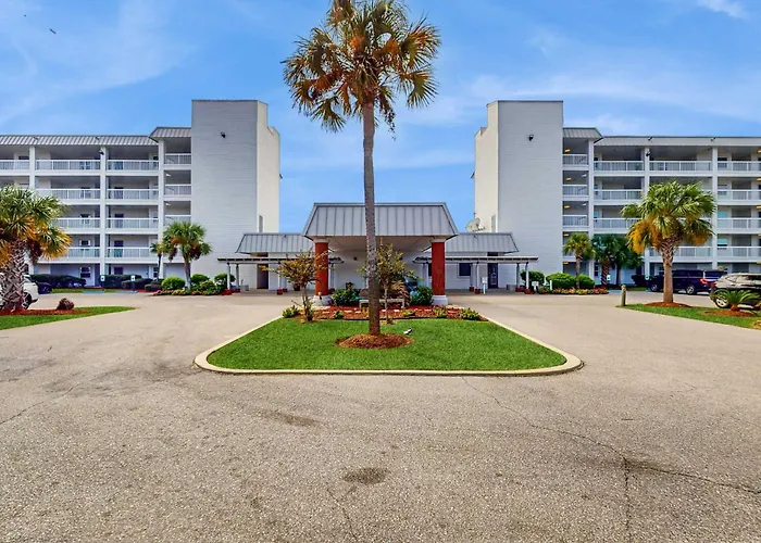 Oceanfront At Plantation East - Shared Pools Hot Tubs Tennis Ac & Wifi Holiday home *